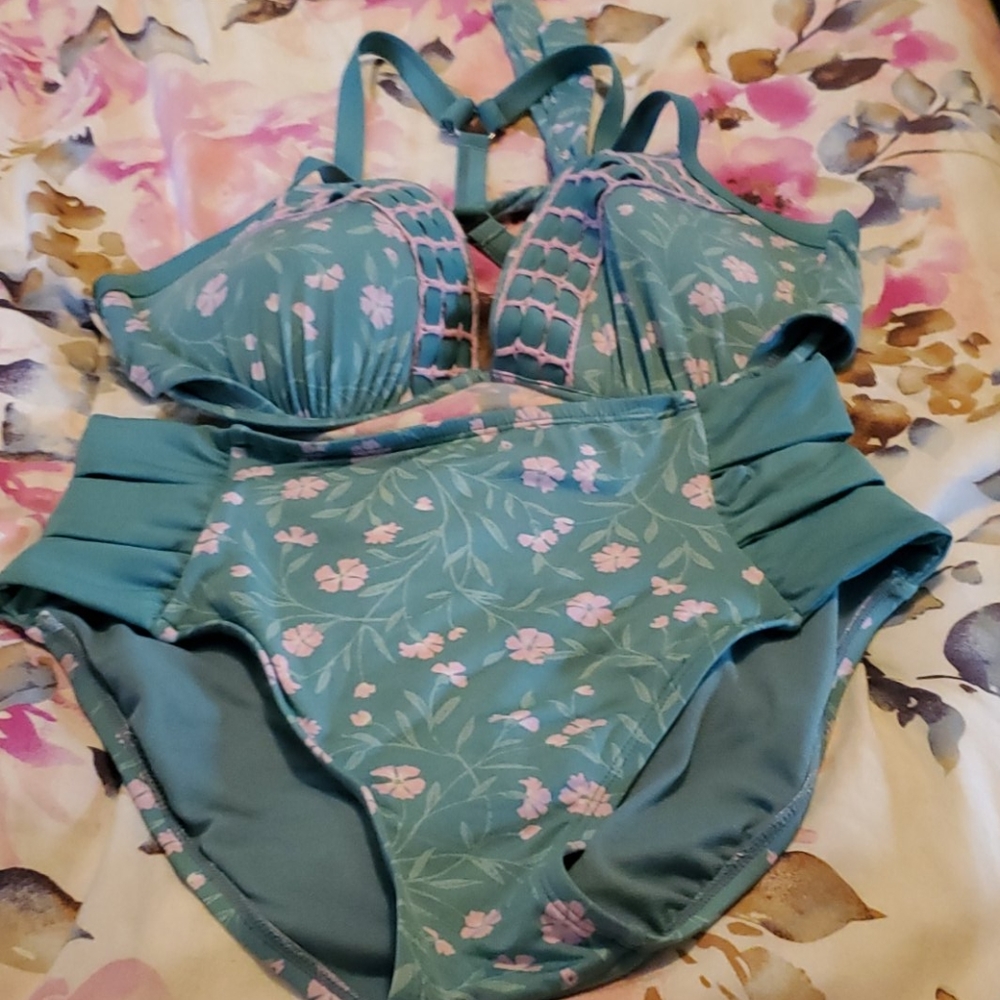 BNWOT high waisted bikini